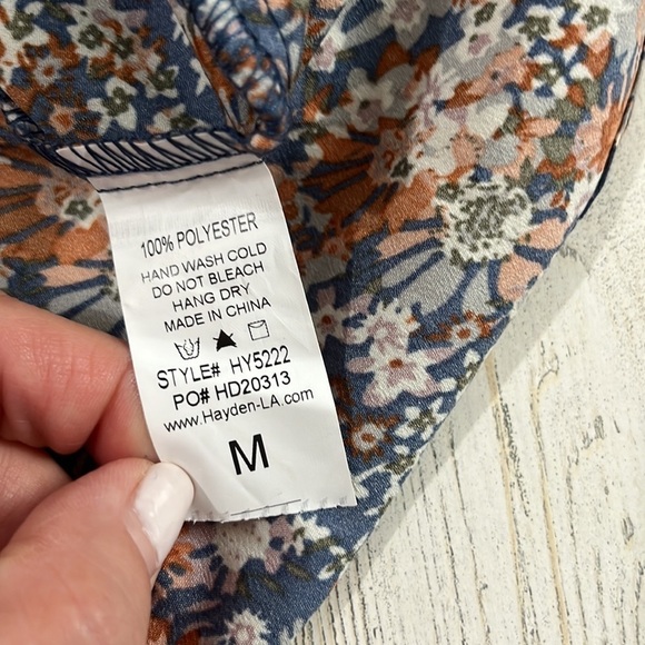 Hayden Floral Dress Size M - Picture 10 of 12